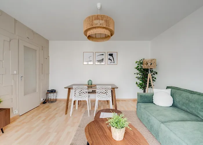 Elegance, Charme Et Confort